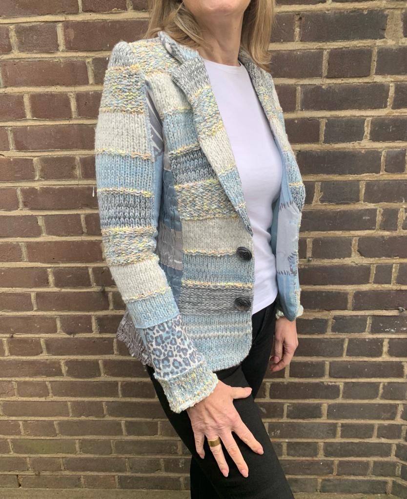 Shaped knitted jacket